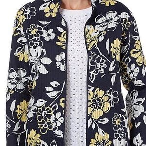 Alfred Dunner Quilted Floral Women's Jacket. Size 18.